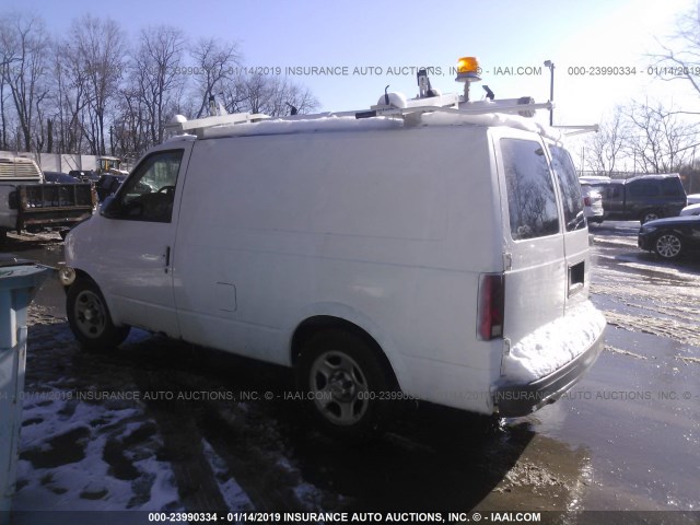 1GCDL19X84B126812 - 2004 CHEVROLET ASTRO WHITE photo 3