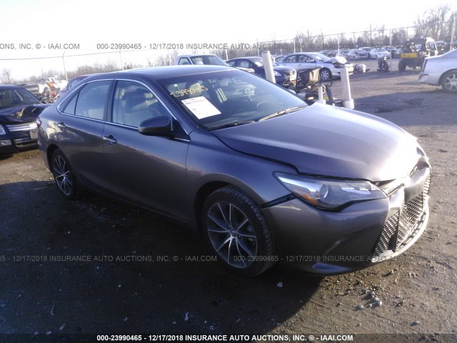 4T1BF1FK6FU956344 - 2015 TOYOTA CAMRY LE/XLE/SE/XSE GRAY photo 1