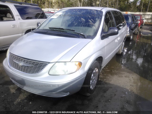 2C4GP24373R271268 - 2003 CHRYSLER TOWN & COUNTRY  SILVER photo 2