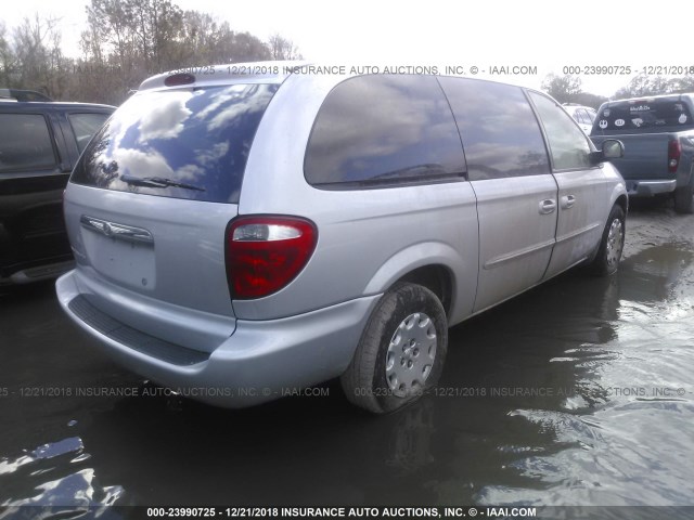 2C4GP24373R271268 - 2003 CHRYSLER TOWN & COUNTRY  SILVER photo 4