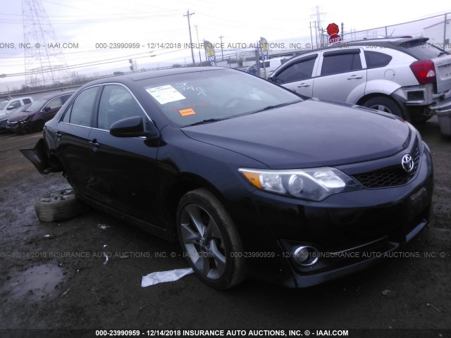 4T1BF1FK4CU152121 - 2012 TOYOTA CAMRY SE/LE/XLE შავი ფოტო 1
