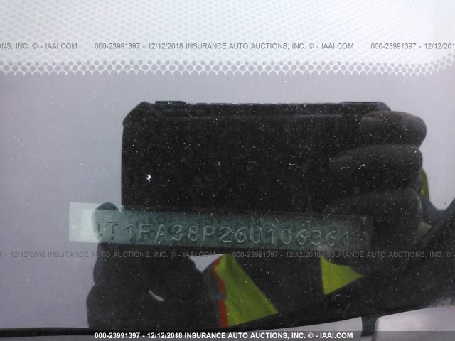 4T1FA38P26U106361 - 2006 TOYOTA CAMRY SOLARA SE/SLE შავი ფოტო 9