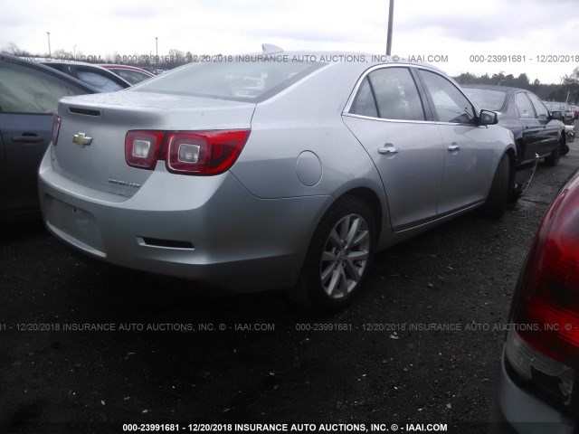 1G11E5SA8GU159143 - 2016 CHEVROLET MALIBU LIMITED LTZ SILVER photo 4