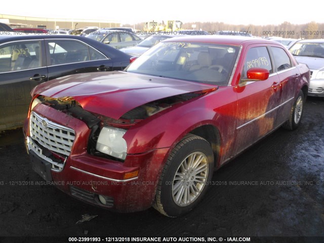 2C3KA53G08H210850 - 2008 CHRYSLER 300 TOURING RED photo 2