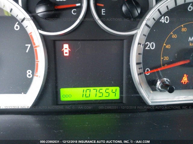 KL1TD5DE2AB125695 - 2010 CHEVROLET AVEO LS/LT WHITE photo 7