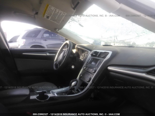 3FA6P0G75ER307685 - 2014 FORD FUSION S WHITE photo 5