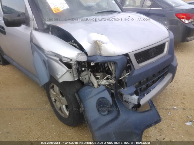 5J6YH28695L010915 - 2005 HONDA ELEMENT EX SILVER photo 6