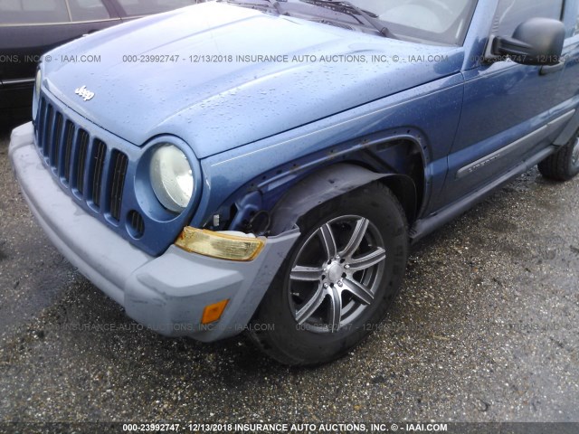 1J4GK48K85W521276 - 2005 JEEP LIBERTY SPORT BLUE photo 6