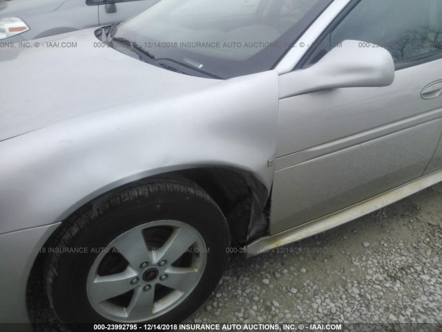 2G2WP552461165239 - 2006 PONTIAC GRAND PRIX SILVER photo 6