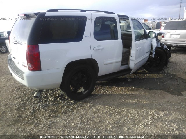 1GKFK13008R261369 - 2008 GMC YUKON WHITE photo 4