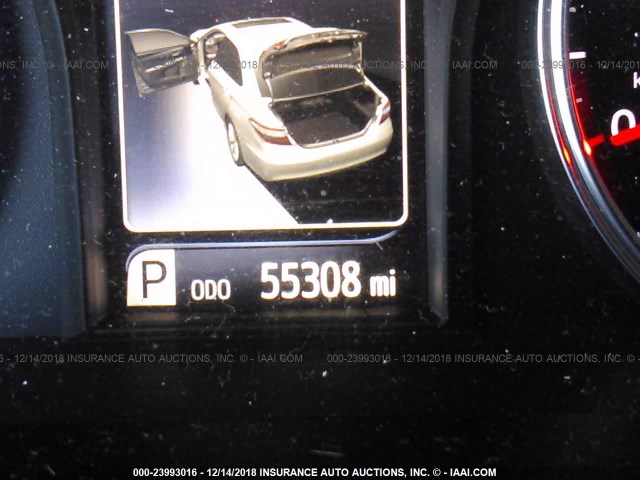 4T1BF1FK7HU306411 - 2017 TOYOTA CAMRY LE/XLE/SE/XSE WHITE photo 7