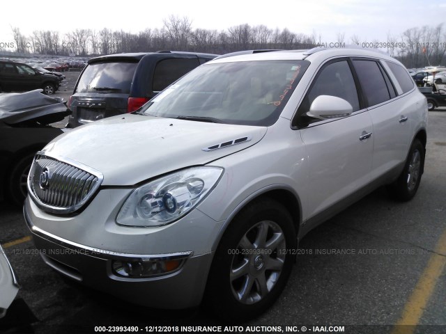 5GALVBED0AJ160303 - 2010 BUICK ENCLAVE CXL WHITE photo 2