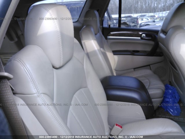 5GALVBED0AJ160303 - 2010 BUICK ENCLAVE CXL WHITE photo 8