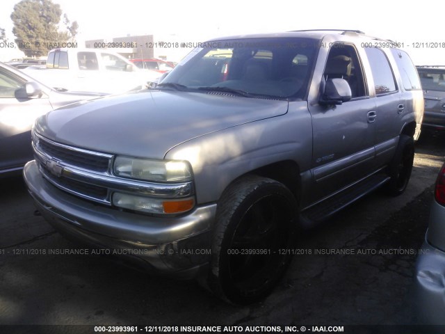 1GNEK13T71J169687 - 2001 CHEVROLET TAHOE K1500 GRAY photo 2