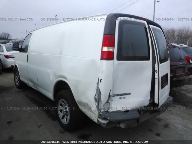 1GCFG15X491104077 - 2009 CHEVROLET EXPRESS G1500  WHITE photo 3