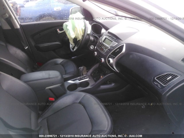 KM8JU3AC6DU656216 - 2013 HYUNDAI TUCSON GLS/LIMITED 银色 照片 5