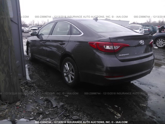 5NPE24AF9FH245952 - 2015 HYUNDAI SONATA SE BROWN photo 3