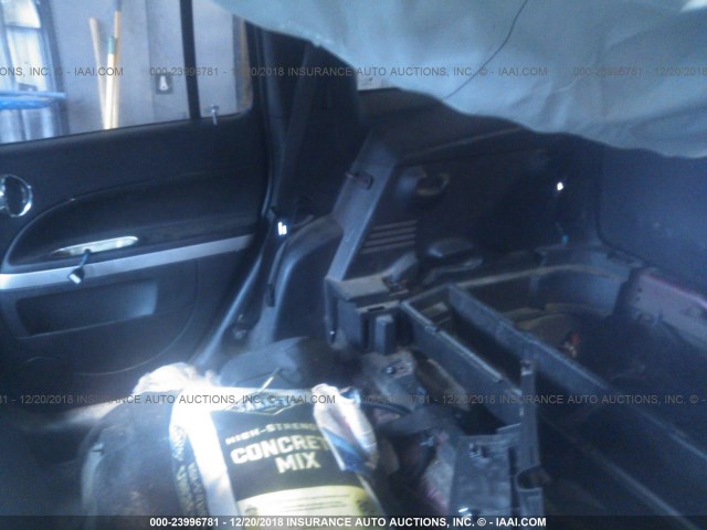 3GNCA13B09S568601 - 2009 CHEVROLET HHR LS Rojo foto 8