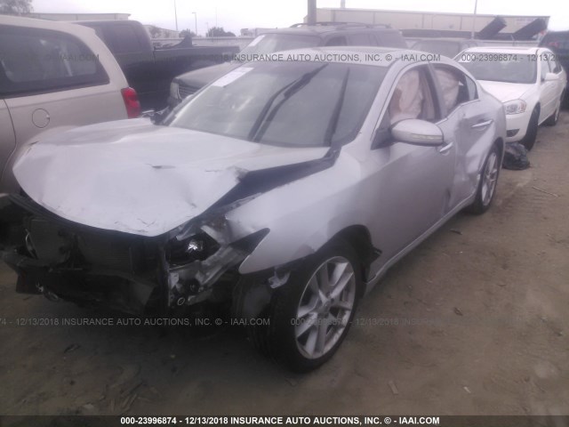 1N4AA51E99C833130 - 2009 NISSAN MAXIMA S/SV SILVER photo 2