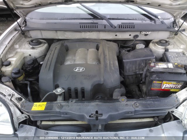 KM8SC73D42U256771 - 2002 HYUNDAI SANTA FE GLS/LX SILVER photo 10