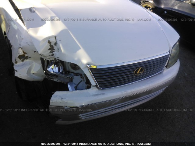 JT8BH28F4W0131400 - 1998 LEXUS LS 400 WHITE photo 6