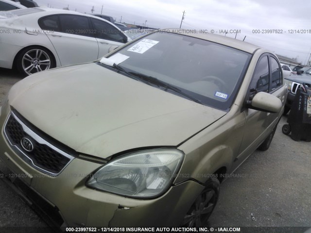 KNADH4A31A6650610 - 2010 KIA RIO LX/SX BROWN photo 2