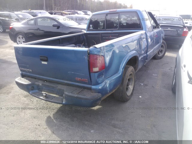 1GTCS19W818111659 - 2001 GMC SONOMA BLUE photo 4