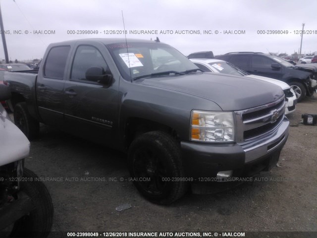 3GCPKSE36BG236464 - 2011 CHEVROLET SILVERADO K1500 LT GRAY photo 1