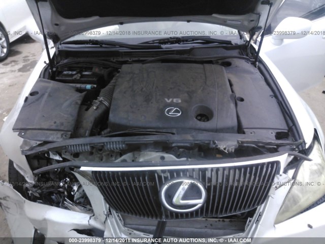 JTHBK262665000148 - 2006 LEXUS IS 250 WHITE photo 10