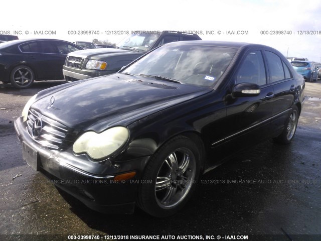 WDBRF61JX4F518800 - 2004 MERCEDES-BENZ C 240 BLACK photo 2