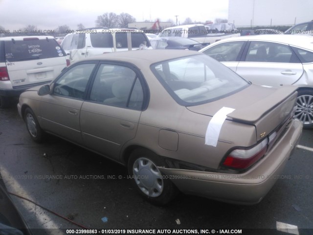 2T1BB02E3TC142980 - 1996 TOYOTA COROLLA DX GOLD photo 3