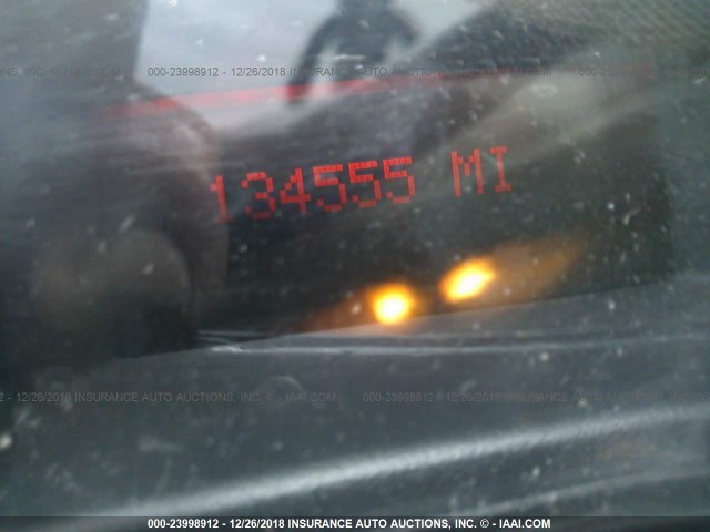 2G2WP552081174572 - 2008 PONTIAC GRAND PRIX WHITE photo 7