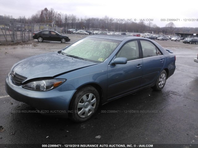 4T1BE30K52U612327 - 2002 TOYOTA CAMRY LE/XLE/SE BLUE photo 2