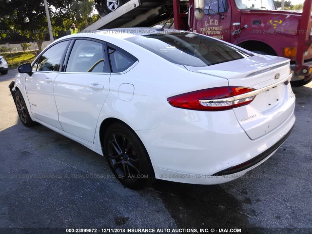 3FA6P0LU9JR269349 - 2018 FORD FUSION SE HYBRID WHITE photo 3