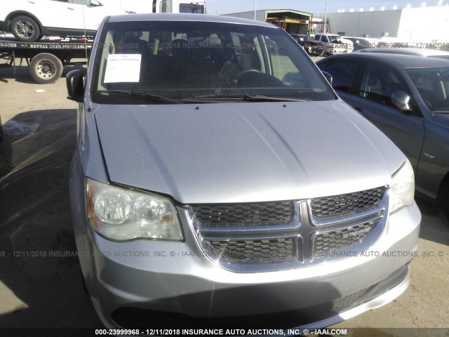 2C4RDGBG1CR232051 - 2012 DODGE GRAND CARAVAN SE SILVER photo 6