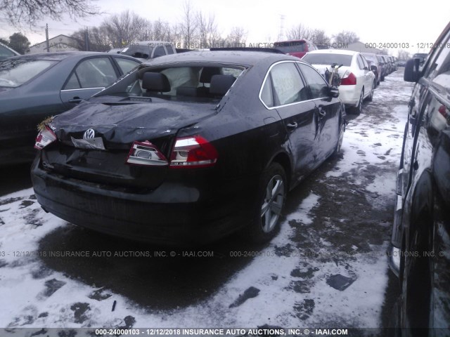 1VWBH7A31DC133998 - 2013 VOLKSWAGEN PASSAT SE BLACK photo 4