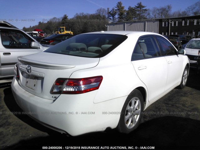 4T4BF3EK9BR098476 - 2011 TOYOTA CAMRY SE/LE/XLE 白色 照片 4