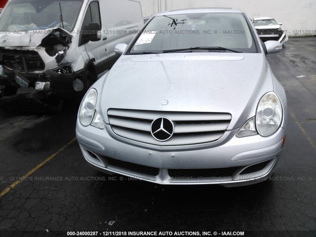 4JGCB65E56A024078 - 2006 MERCEDES-BENZ R 350 SILVER photo 6