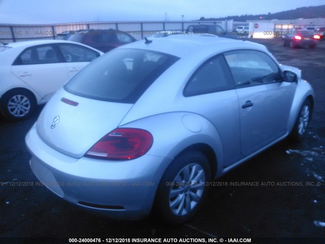 3VWF17AT0EM640218 - 2014 VOLKSWAGEN BEETLE SILVER photo 4