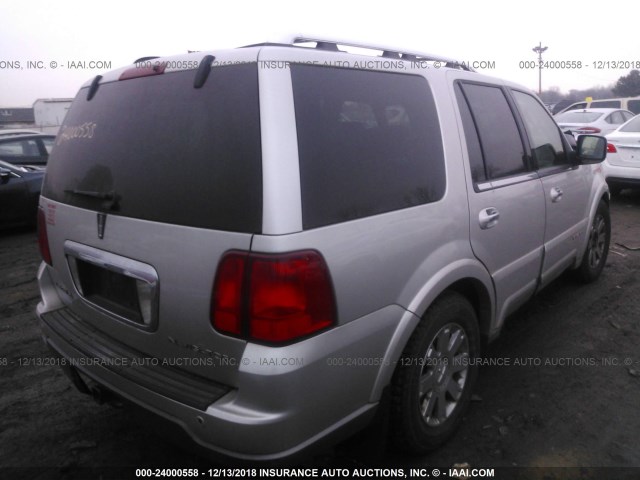 5LMFU28R14LJ05074 - 2004 LINCOLN NAVIGATOR Күміс фото 4