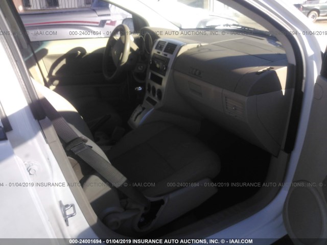 1B3HB48A99D132523 - 2009 DODGE CALIBER SXT WHITE photo 5