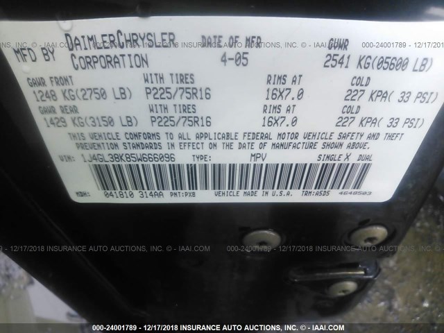 1J4GL38K85W666096 - 2005 JEEP LIBERTY RENEGADE BLACK photo 9