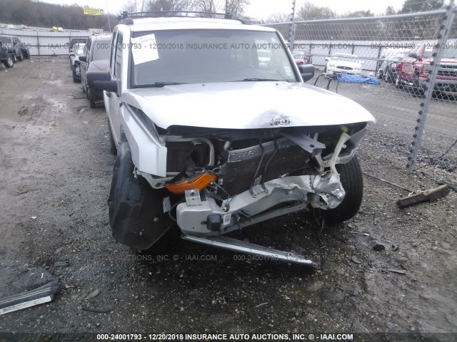 1J8HH48N06C157143 - 2006 JEEP COMMANDER Gümüş foto 6