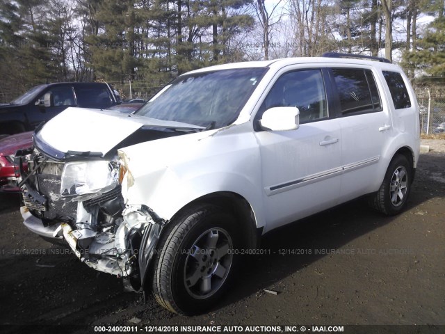 5FNYF4H97BB067906 - 2011 HONDA PILOT TOURING WHITE photo 2