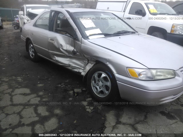 4T1BG22K1XU406138 - 1999 TOYOTA CAMRY CE/LE/XLE TAN photo 6