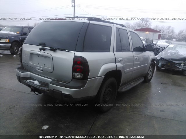 1GNDS13S952179074 - 2005 CHEVROLET TRAILBLAZER LS/LT GRAY photo 4