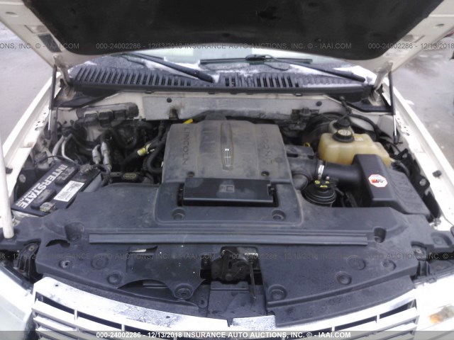 5LMFU28517LJ03472 - 2007 LINCOLN NAVIGATOR WHITE photo 10