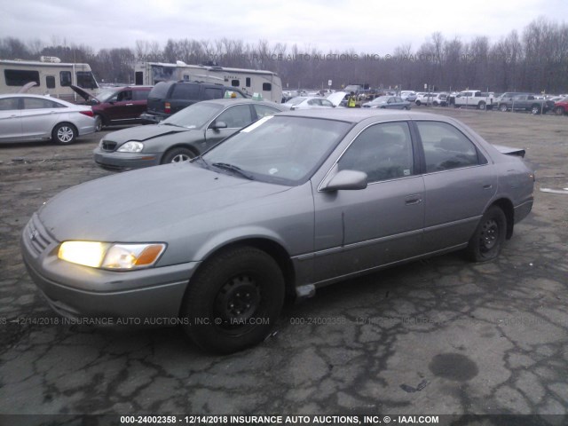 4T1BG22K4WU344300 - 1998 TOYOTA CAMRY CE/LE/XLE 灰色 照片 2