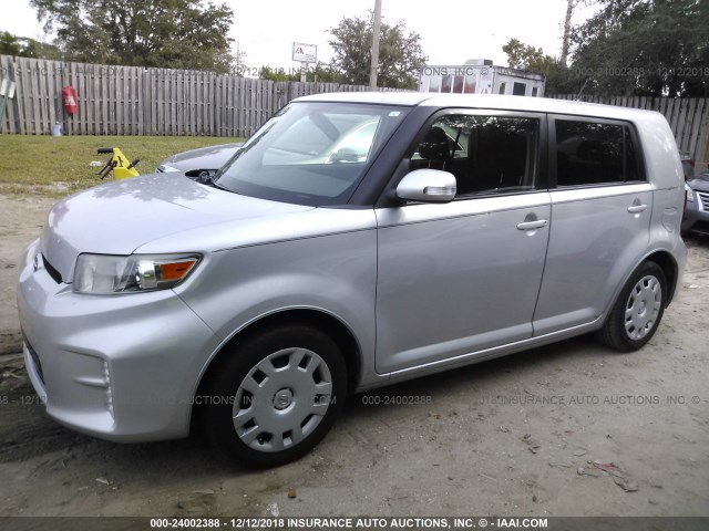 JTLZE4FE3FJ075110 - 2015 TOYOTA SCION XB Күміс фото 2