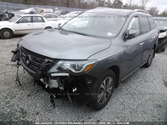 5N1DR2MM6JC608696 - 2018 NISSAN PATHFINDER S/SV/SL/PLATINUM GRAY photo 2